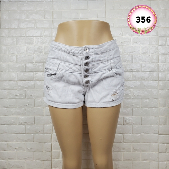 Almost Famous Pants - almost famous size 11 white tattered short ( 5 for $20 )